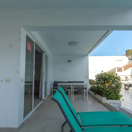 Con Terraza Y Piscina En Playa Del Ing Lägenhet *